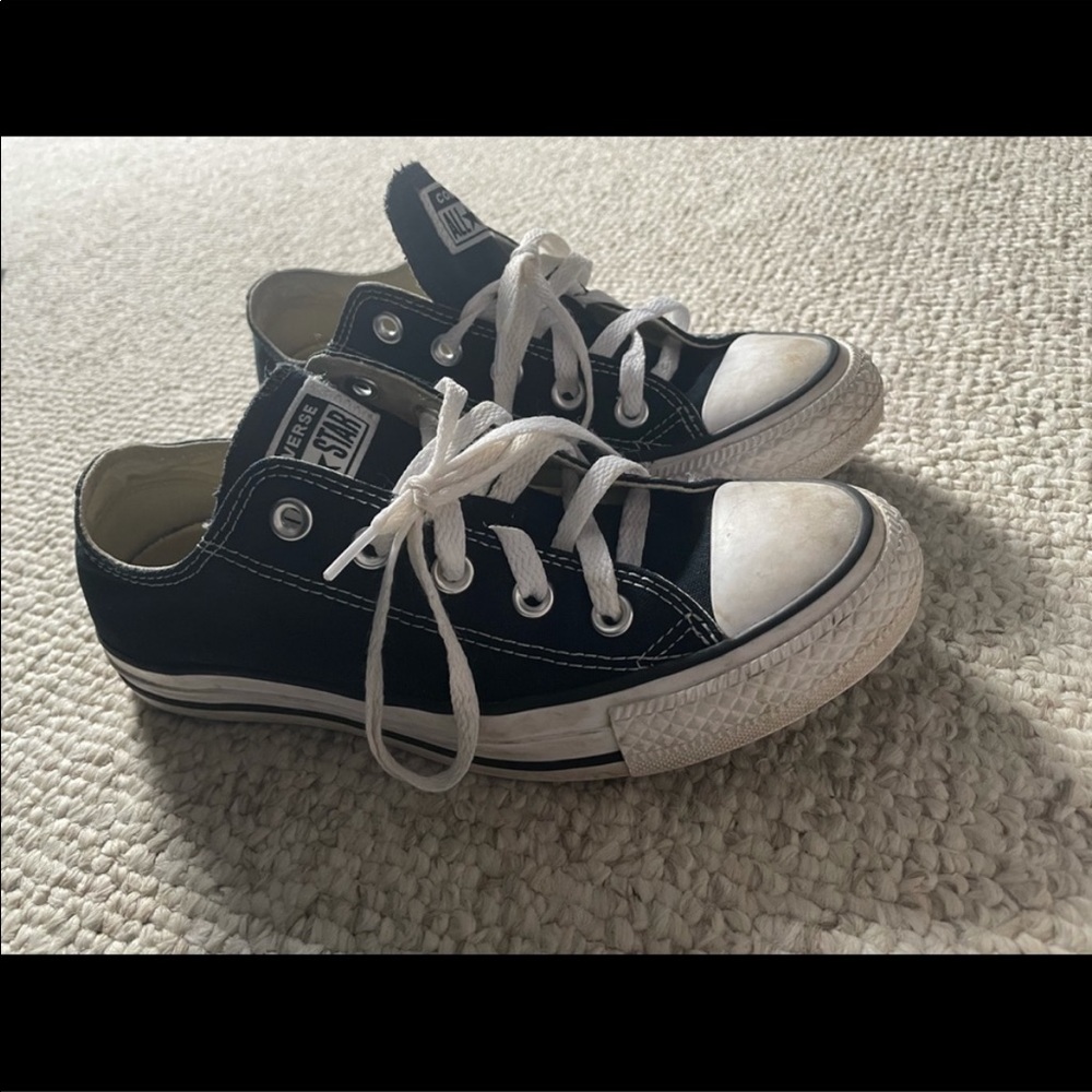 Black and white converse